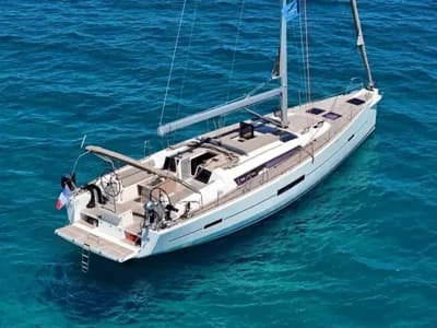 2014 Dufour 500 Grand Large Boat for Sale in Le Marin 2