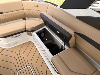 Sea Ray SLX 280 4