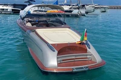 2003 Riva 33' Aquariva | 10m 2