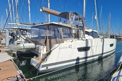 2016 Fountaine Pajot Lucia 40 | 12m 2