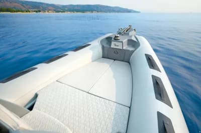 Ranieri SPLENDIDIO GOMMONE RANIERI CAYMAN 21 SPO 2