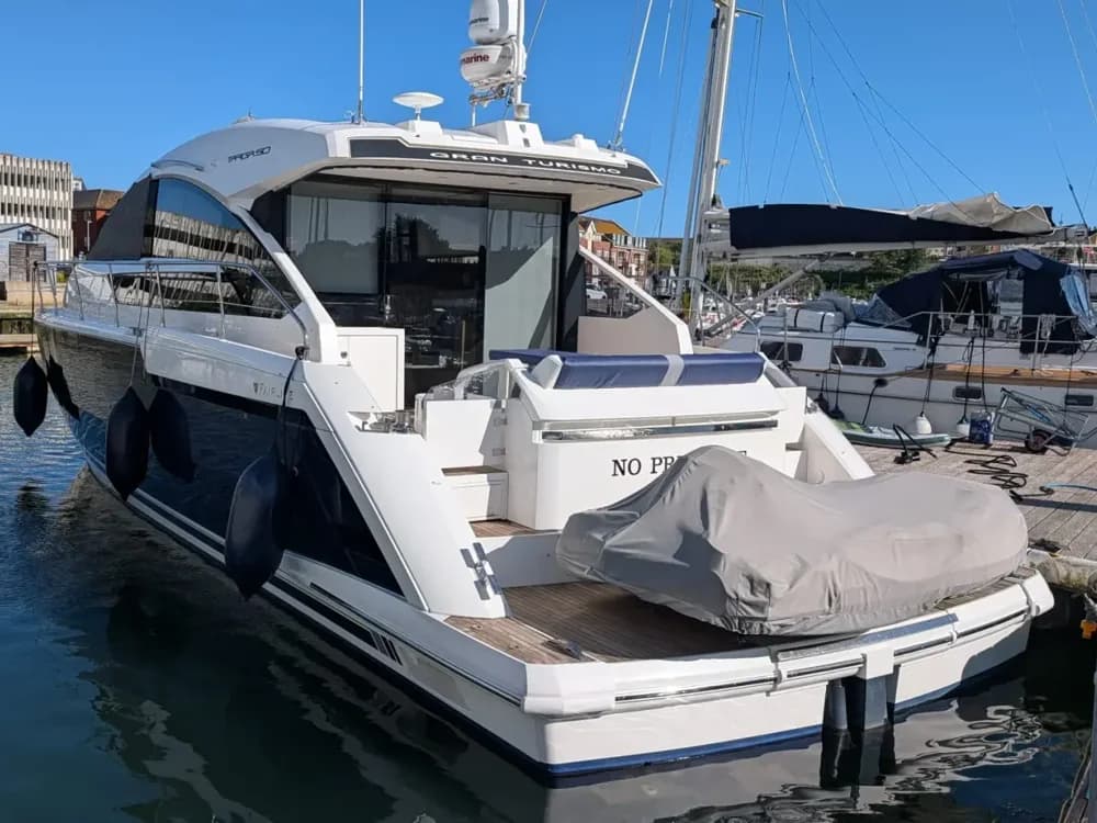 2012 Fairline Targa 50 Gran Turismo Boat for Sale in Poole