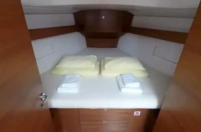 2016 Dufour 382 Grand Large Boat for Sale in Šibenik 5