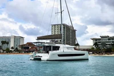 2022 Bali 4.4 Owners Version | 13m 2