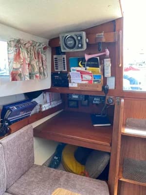 1981 Penpol 27 Boat for Sale in Lymington 2