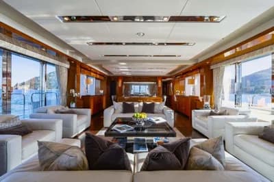 2014 Sunseeker 115 Sport Yacht | 35m 3