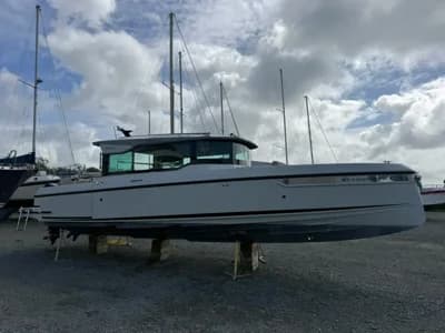 2023 Saxdor 320 GTC Boat for Sale in Pwllheli 2