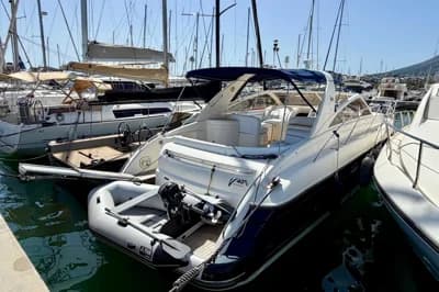 1999 Princess V40 2