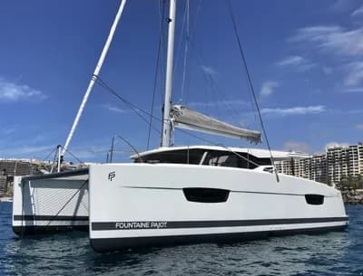Fountaine Pajot LUCIA 40. 2
