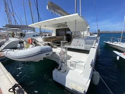 Fountaine Pajot LUCIA 40. 4