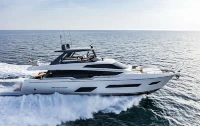 2020 Ferretti Yachts 780 2