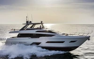 2020 Ferretti Yachts 780 3