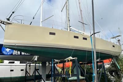 2013 RM Yachts RM 1260 2