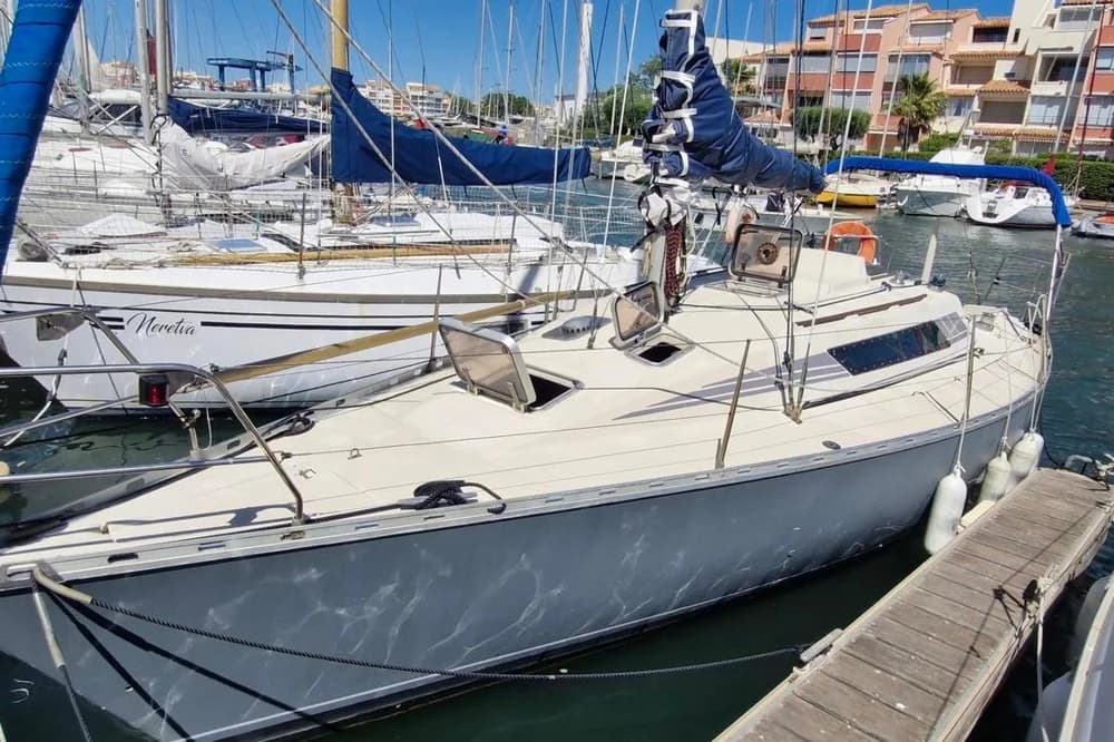 1982 Beneteau First 30E
