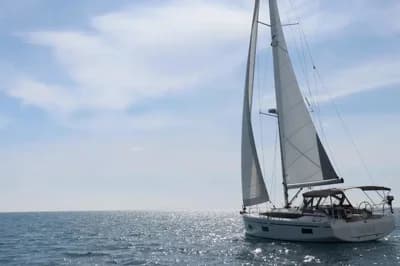 2022 Bavaria C42 2
