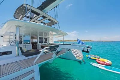 Lagoon 52 2