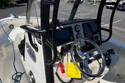 2022 Boston Whaler 230 Outrage 2