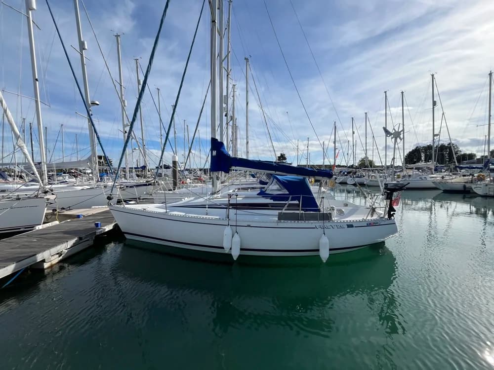 1985 Beneteau First 29 Boat for Sale in Southsea