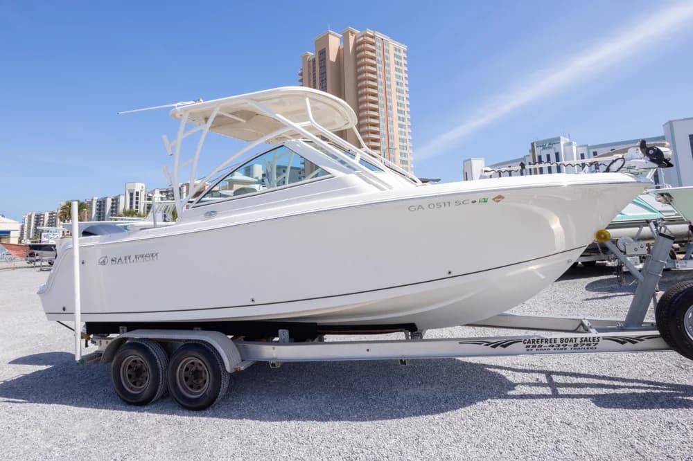 2018 Sailfish 245 DC