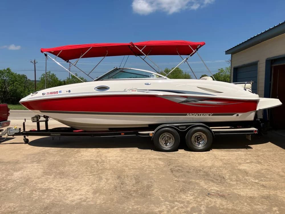 2005 Monterey 253 Explorer