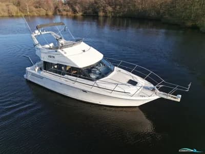 Bayliner 3688 Flybridge 2