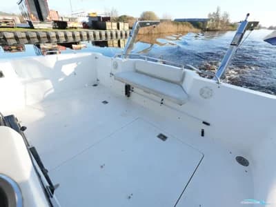 Bayliner 3688 Flybridge 5