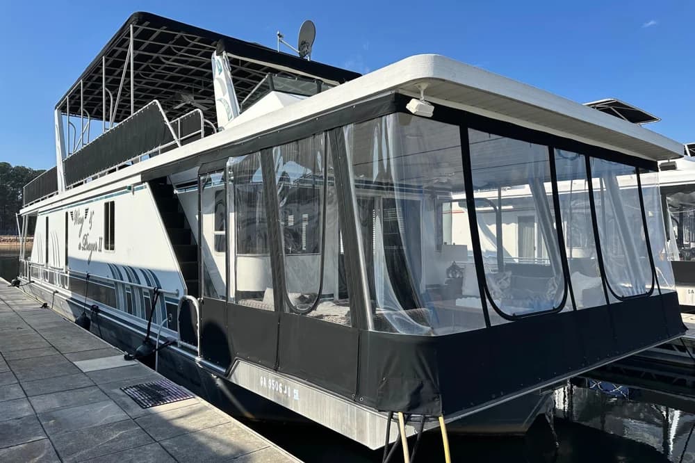 2004 Lakeview 16x68