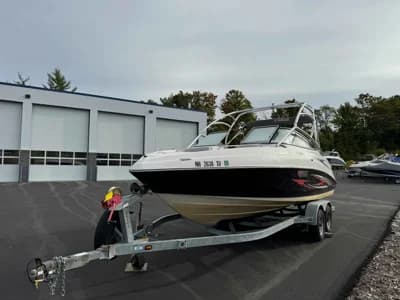 2007 Yamaha Boats AR230 2