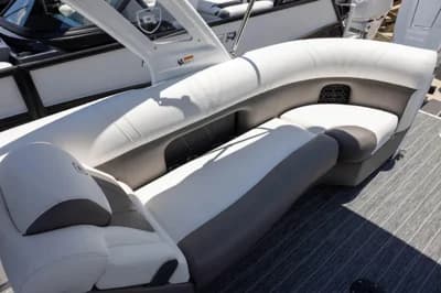 2026 Premier 270 Intrigue RF - CL 3