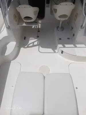 2006 Bayliner 2052 Capri Cuddy Boat for Sale in Benalmádena 5