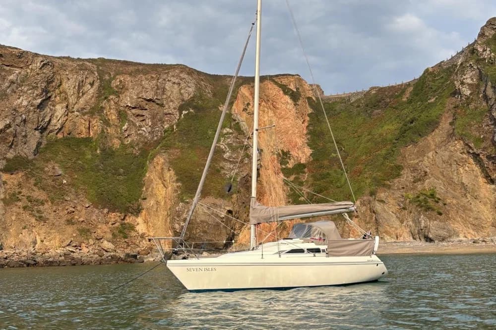1990 British Hunter Horizon 27 - Bilge Keel | 8m