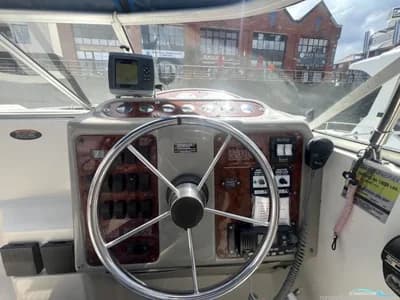 Maxum 2400 Scr 3