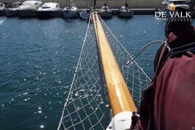 Classic Dutch Motorsailer 3