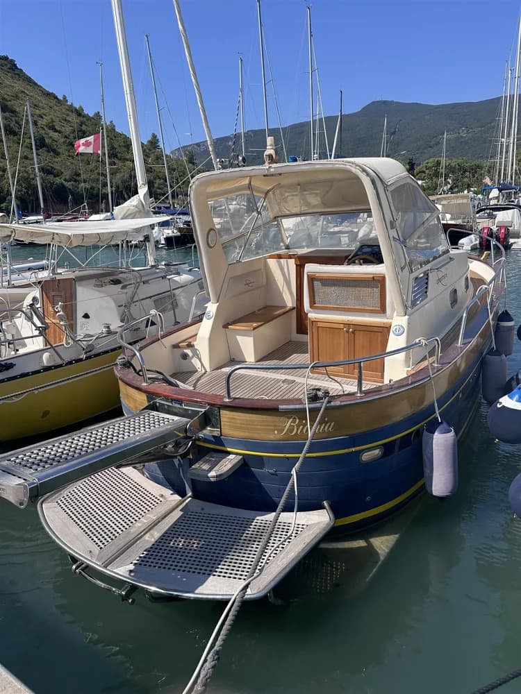 1999 Apreamare Smeraldo 750 Cabin