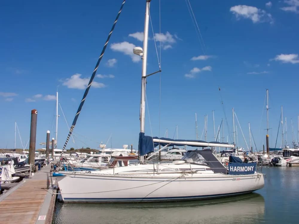 2000 Elan 333 Boat for Sale in Malahide