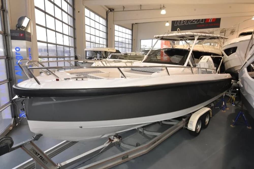 2026 Windy SR28CC | 8m