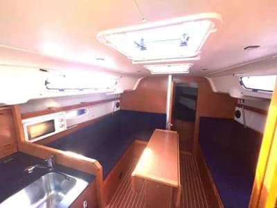 Bavaria 35 Cruiser 3