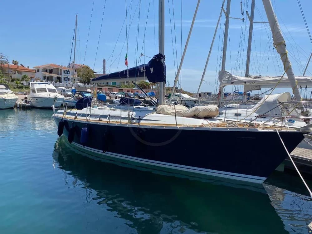 Grand Soleil 37