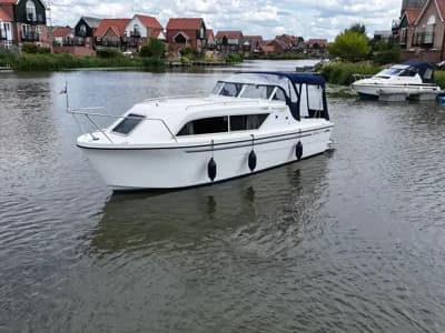 2021 Viking 275 Boat for Sale in Lincoln 2
