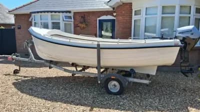 2011 Howard Ranger 15 Boat for Sale in Rowhedge 2