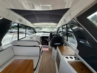 2020 Bavaria S33 HT Boat for Sale in Balloch 3