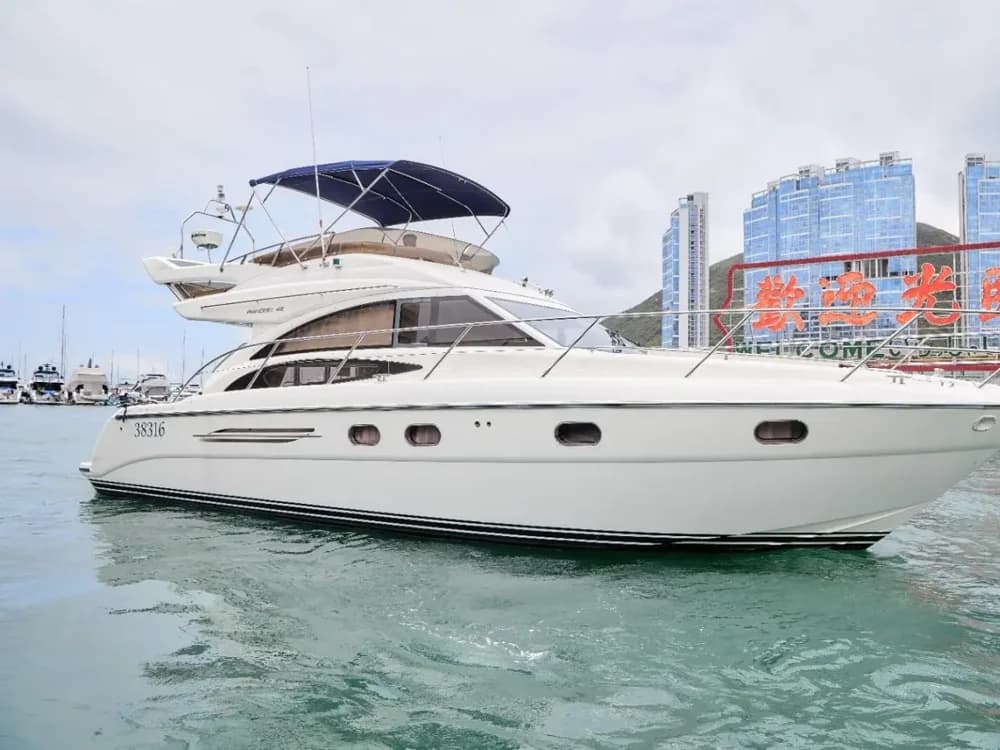 2005 Princess 42 Flybridge Motor Yacht Boat for Sale in Aberdeen