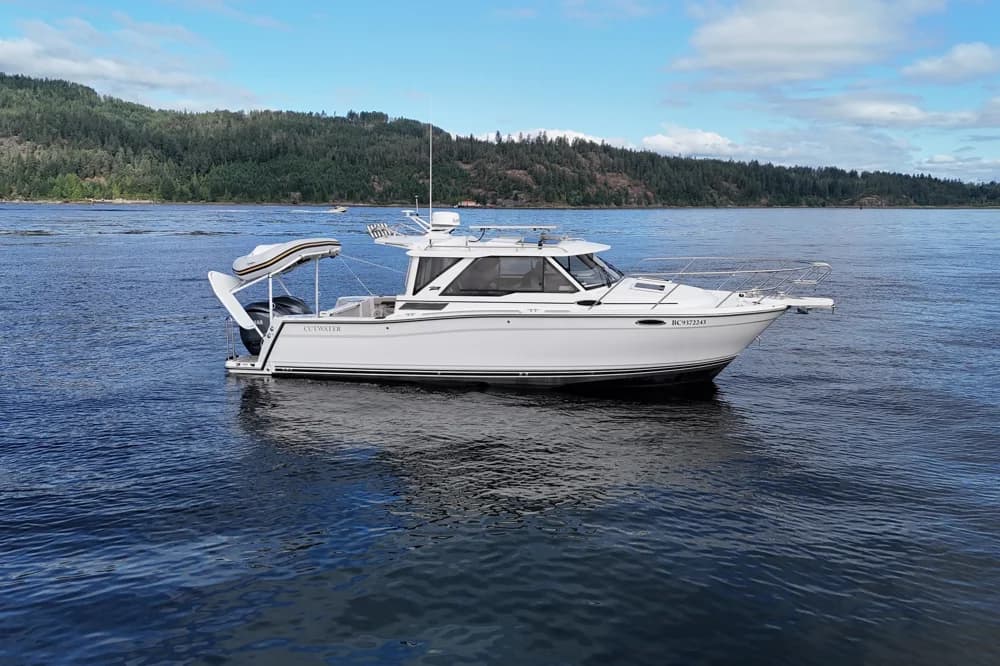 2025 Cutwater C-288 Coupe | 33 ft