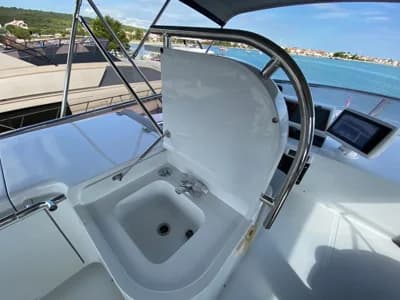 1998 Elegance 70 | 69.6 ft 3