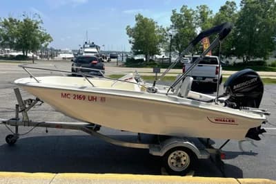 2019 Boston Whaler 130 Super Sport 2