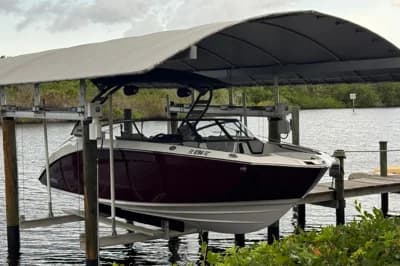 2022 Yamaha Boats 252SD 2