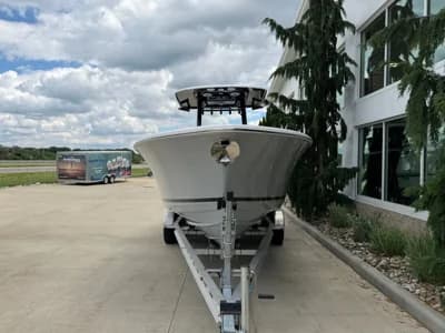 2026 Sportsman Open 252 Center Console 2