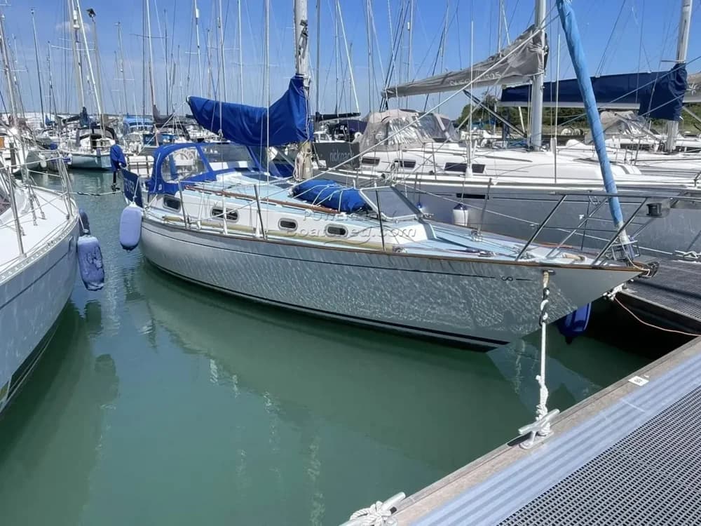 1976 Contessa 32 Boat for Sale in Gosport