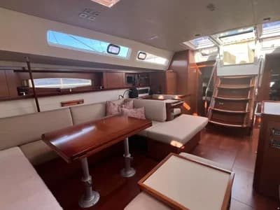 Beneteau Oceanis 58 2