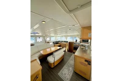2008 Lagoon 440 3